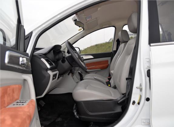 北汽幻速H3 2016款 H3F 1.5L 手动舒适型 车厢座椅   前排空间