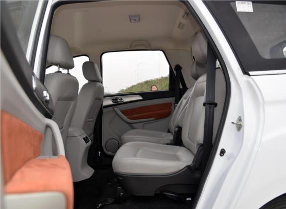 北汽幻速H3 2016款 H3F 1.5L 手动舒适型 车厢座椅   后排空间