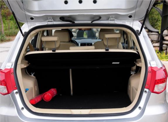北汽新能源EV 2013款 电动版 车厢座椅   后备厢