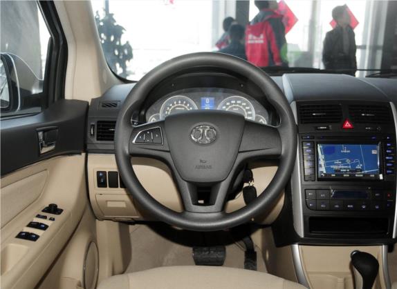北汽新能源EV 2014款 E150EV 科技版 中控类   驾驶位