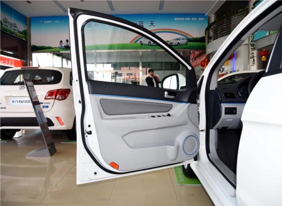北汽新能源EV 2015款 EV200 轻快版 车厢座椅   前门板