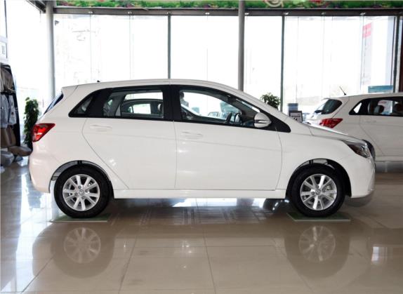 北汽新能源EV 2015款 EV200 轻快版 外观   正侧