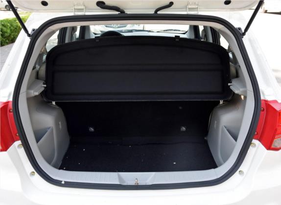 北汽新能源EV 2015款 EV160 轻秀版 车厢座椅   后备厢