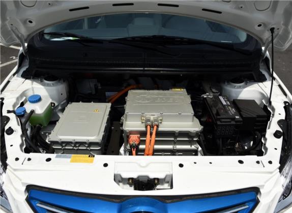 北汽新能源EV 2016款 EV160 轻秀版 其他细节类   发动机舱