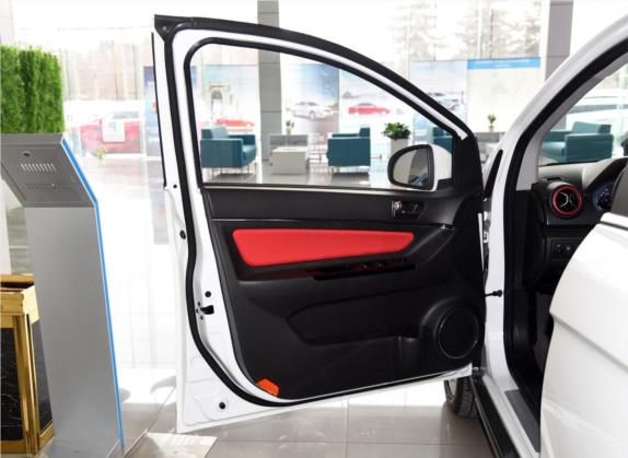 北汽新能源EX 2017款 EX260 乐活版 车厢座椅   前门板