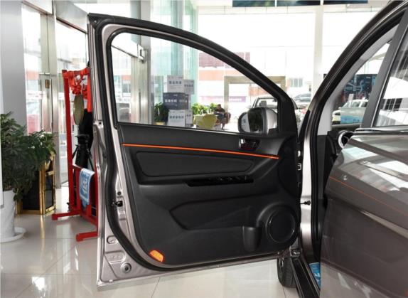北汽新能源EX 2018款 EX360 新潮版 车厢座椅   前门板