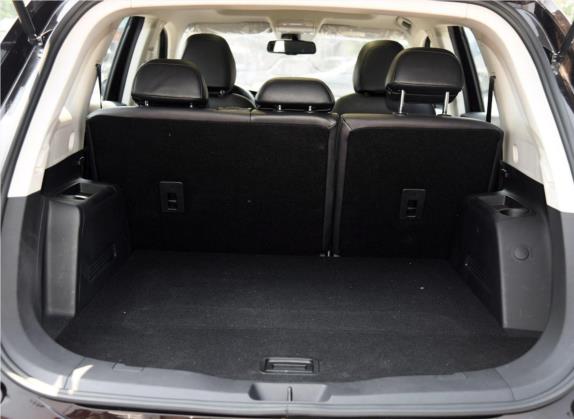 宝沃BX7 2016款 28T 两驱豪华版 5座 车厢座椅   后备厢