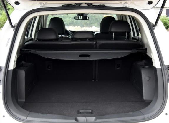 宝沃BX7 2016款 28T 四驱豪华版 5座 车厢座椅   后备厢