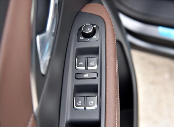 宝沃BX7 2018款 2.0T TS 四驱豪华型 国V 车厢座椅   门窗控制
