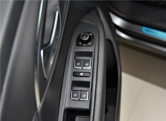 宝沃BX7 2018款 2.0T TS 四驱至尊型 车厢座椅   门窗控制