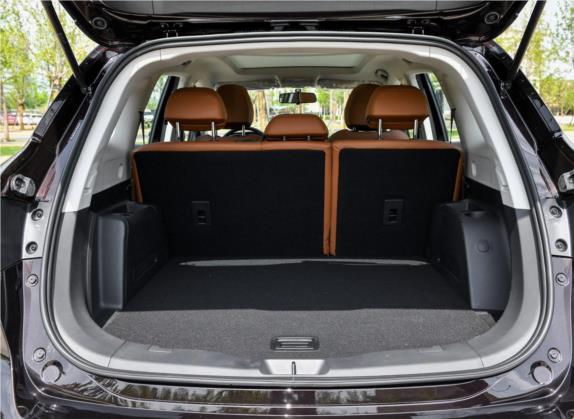 宝沃BX7 2018款 28T 两驱舒适型 5座 国V 车厢座椅   后备厢