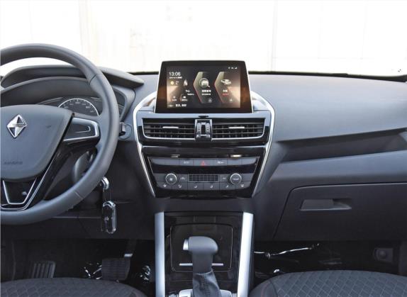 宝沃BX3 2020款 20TGDI 两驱自动舒适型 中控类   中控台