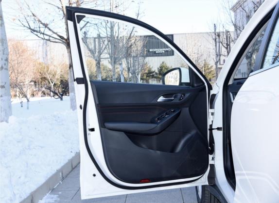 宝沃BX3 2020款 20TGDI 两驱自动舒适型 车厢座椅   前门板