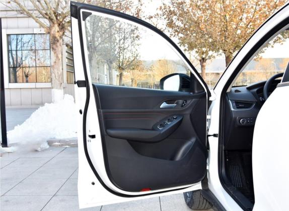 宝沃BX3 2020款 20TGDI 两驱自动时尚型 车厢座椅   前门板