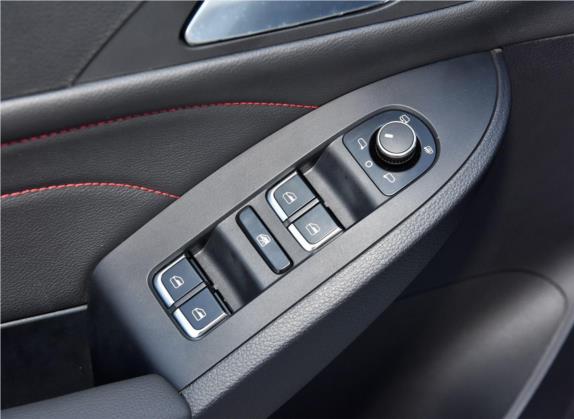 宝沃BX3 2020款 20TGDI 两驱自动时尚型 车厢座椅   门窗控制