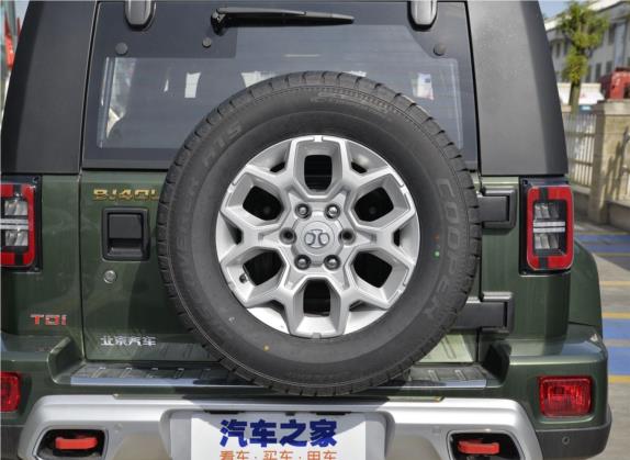 北京BJ40 2018款 PLUS 2.0D 手动四驱尊贵型 国V 其他细节类   备胎