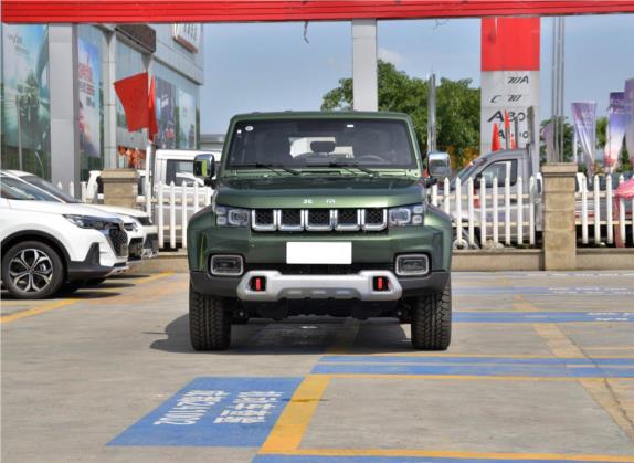 北京BJ40 2018款 PLUS 2.0D 手动四驱尊贵型 国V 外观   正前