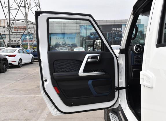 北京BJ40 2019款 2.0T 自动四驱城市猎人版旗舰型 国V 车厢座椅   前门板