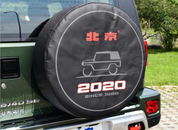 北京BJ40 2020款 2.0T 自动四驱致敬2020版至尊型 其他细节类   备胎