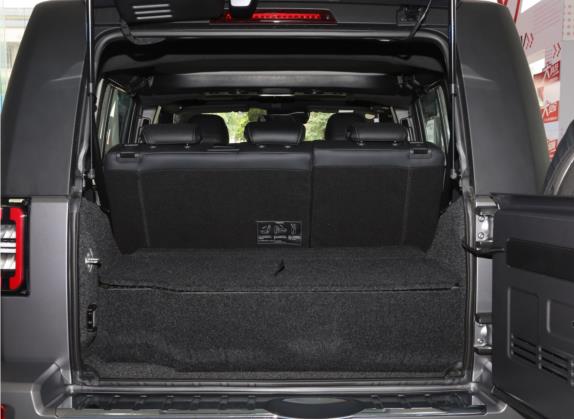 北京BJ40 2021款 2.0T 自动四驱环塔冠军版 车厢座椅   后备厢