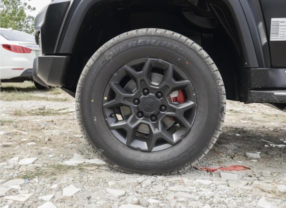 北京BJ40 2023款 2.0D 自动四驱刀锋英雄版侠客型（前后电控锁） 其他细节类   前轮