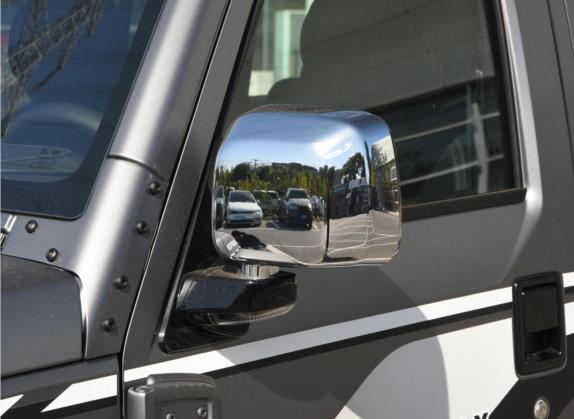 北京BJ40 2023款 2.0T 自动四驱环塔冠军版 外观细节类   外后视镜