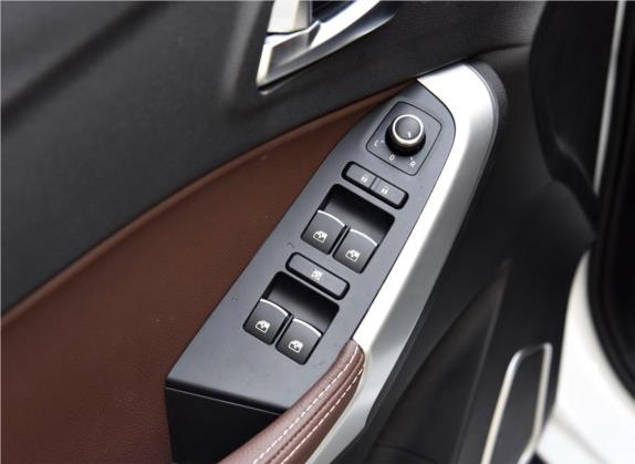 比速T3 2017款 1.3T CVT尊贵型 车厢座椅   门窗控制