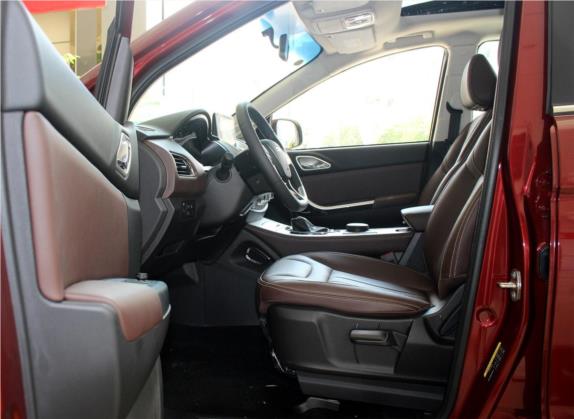 比速T5 2017款 1.5T 自动豪华型 车厢座椅   前排空间