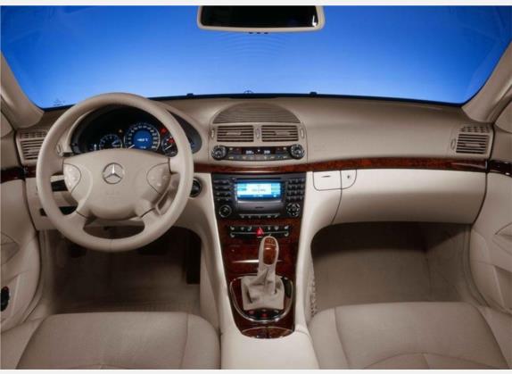 奔驰E级 2005款 E 280 中控类   中控全图