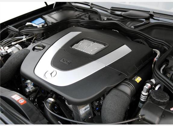 奔驰E级 2006款 E 280 优雅型 其他细节类   发动机舱