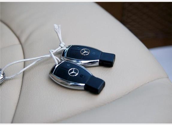 奔驰E级 2006款 E 280 优雅型 其他细节类   钥匙