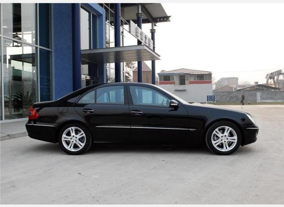 奔驰E级 2006款 E 280 优雅型 外观   正侧