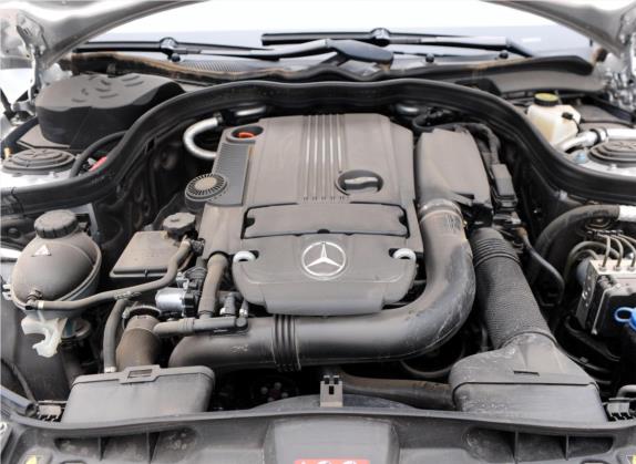 奔驰E级 2010款 E 260 L CGI优雅型 其他细节类   发动机舱