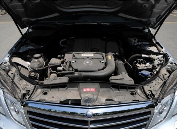 奔驰E级 2011款 E 260 L CGI时尚型 其他细节类   发动机舱