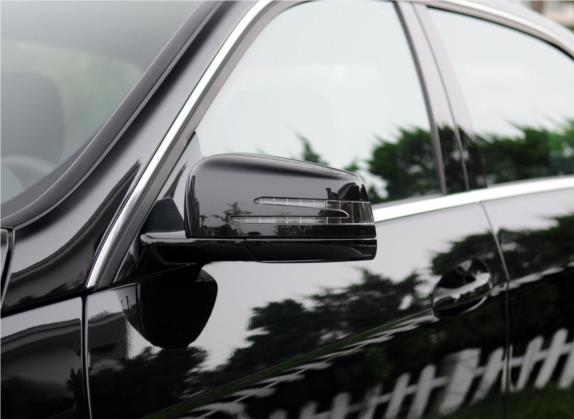 奔驰E级 2011款 E 200 L CGI优雅型 外观细节类   外后视镜