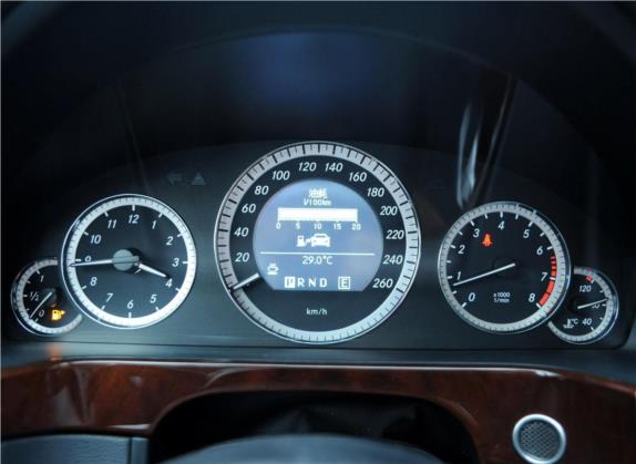 奔驰E级 2011款 E 200 L CGI优雅型 中控类   仪表盘