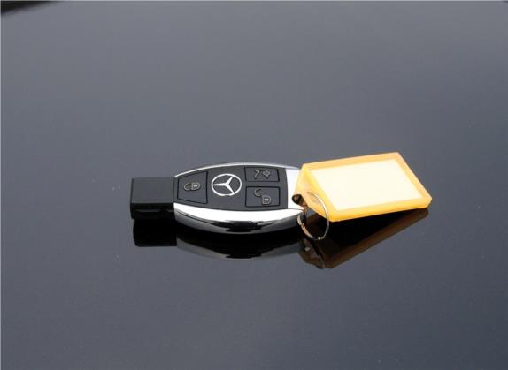 奔驰E级 2012款 E 300 L 时尚型 其他细节类   钥匙