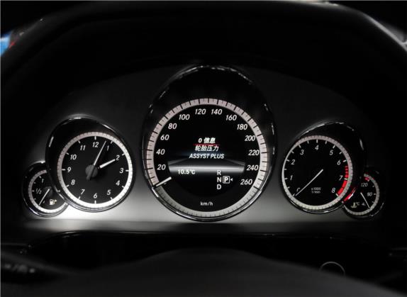 奔驰E级 2013款 E 260 L CGI时尚型 中控类   仪表盘