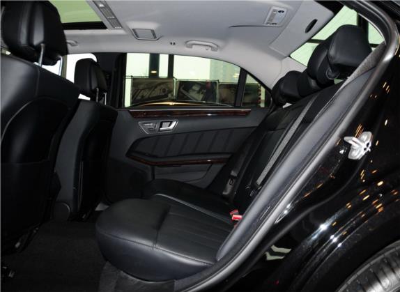 奔驰E级 2013款 E 300 L 优雅型 车厢座椅   后排空间