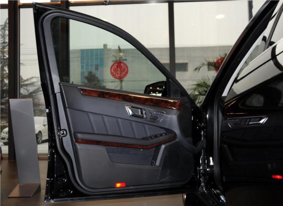 奔驰E级 2013款 E 300 L 优雅型 车厢座椅   前门板