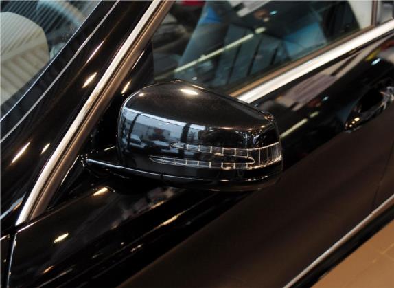 奔驰E级 2013款 E 300 L 优雅型 外观细节类   外后视镜
