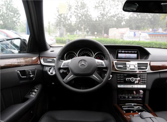 奔驰E级 2014款 E 300 L 中控类   驾驶位