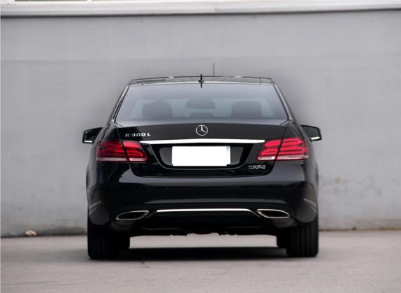 奔驰E级 2014款 E 300 L 外观   正后