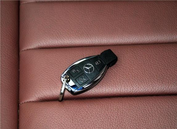 奔驰E级 2014款 E 260 L 豪华型 其他细节类   钥匙