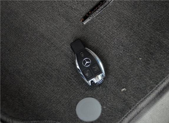 奔驰E级 2014款 E 260 L 运动型 其他细节类   钥匙