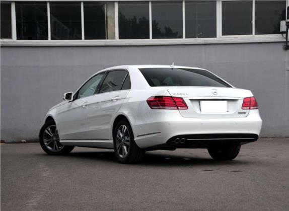 奔驰E级 2014款 E 260 L 运动型 外观   斜后