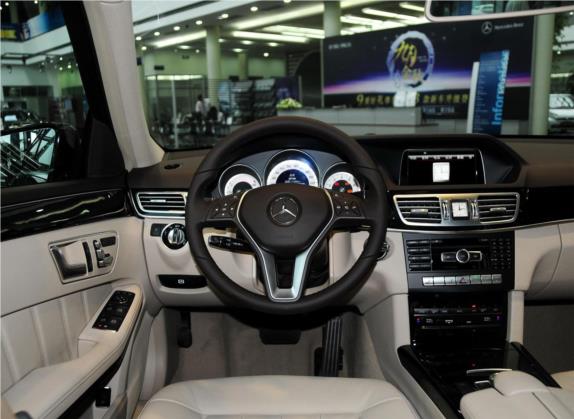 奔驰E级 2014款 E 260 L 运动豪华型 中控类   驾驶位