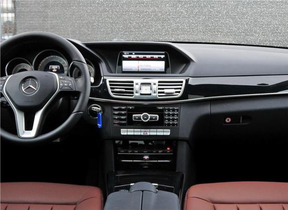奔驰E级 2014款 E 300 L 运动型 中控类   中控台