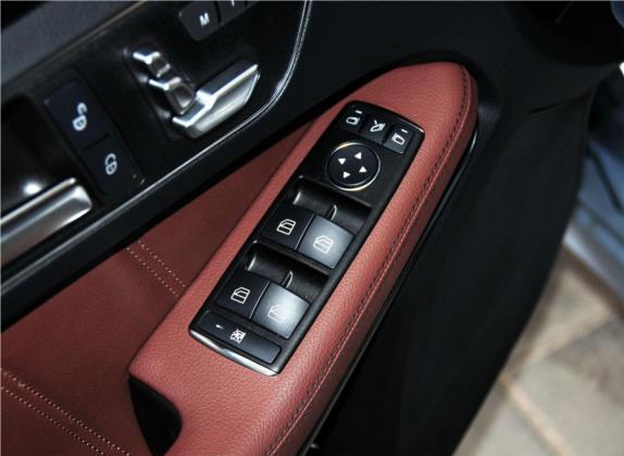 奔驰E级 2014款 E 300 L 运动型 车厢座椅   门窗控制