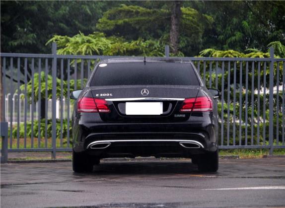 奔驰E级 2014款 E 300 L 运动豪华型 外观   正后